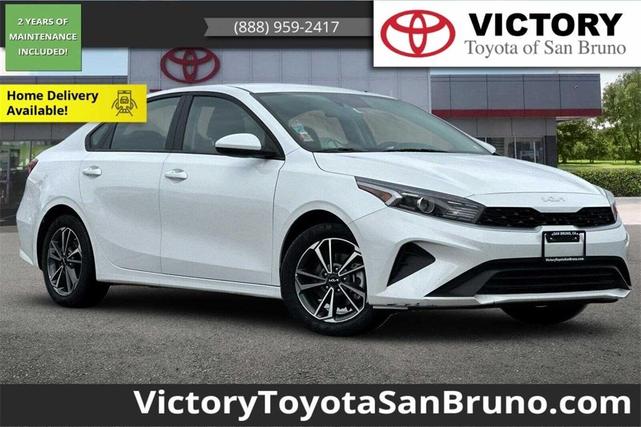 2023 kia forte lxs
