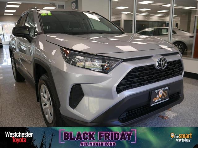 2021 toyota rav4 le