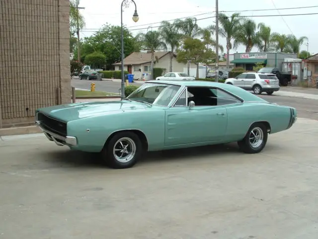 1968 dodge charger 440 hp 727 auto total restoration