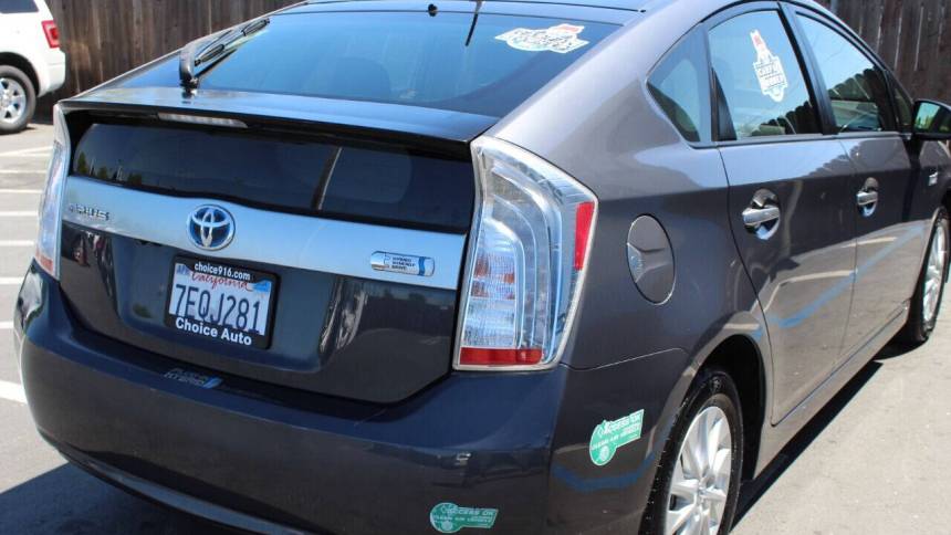 2014 toyota prius plug-in hybrid advanced