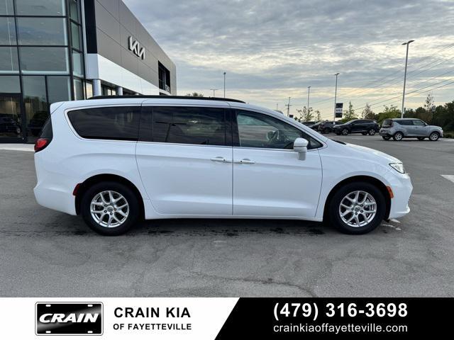2022 chrysler pacifica touring l