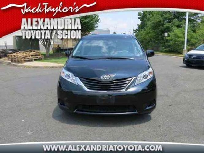 2012 toyota sienna le in alexandria, va