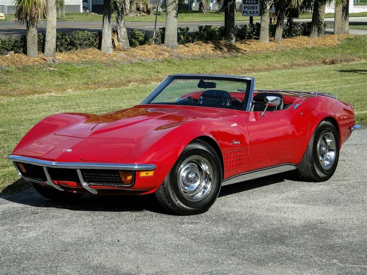 red chevrolet corvette with 10138 miles available now!