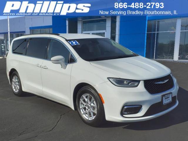2022 chrysler pacifica touring-l