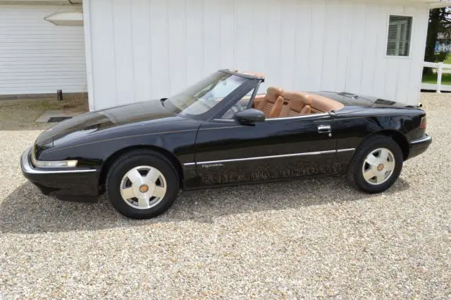 1990 buick reatta convertible black 43k miles beautiful rare