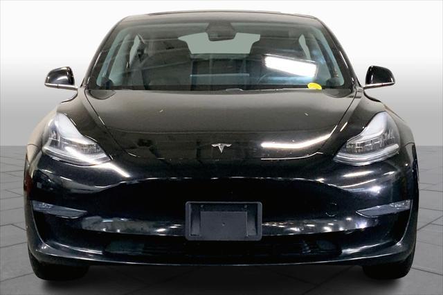 2019 tesla model 3 mid range