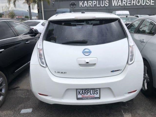 2015 nissan leaf sv in arleta, california