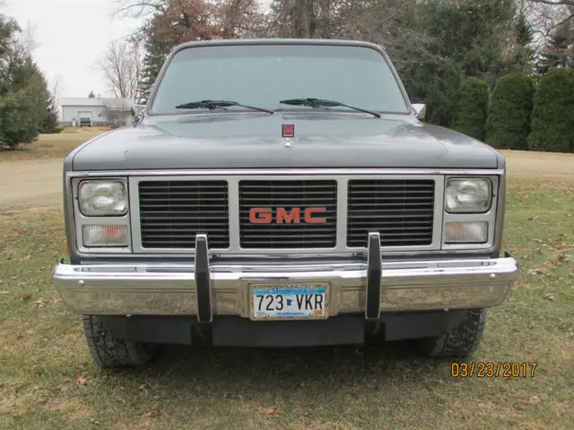 1987 gmc sierra 1500 k-10 4x4 short box 23,812 documented miles, excellent cond