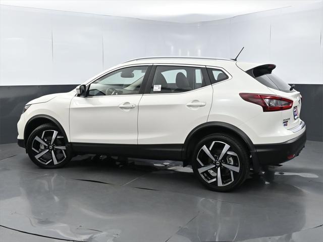 2022 nissan rogue sport sl