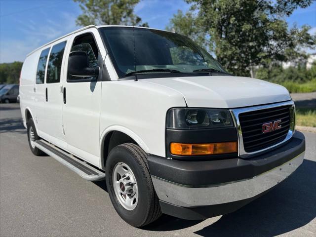 2022 gmc savana 2500 work van