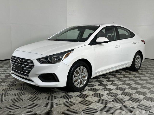 2019 hyundai accent se