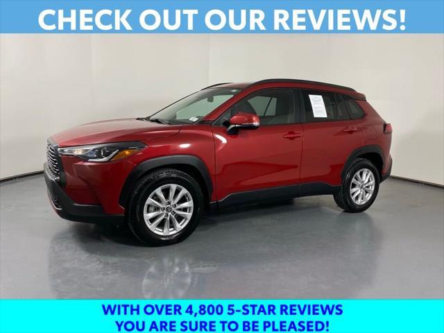 2022 toyota corolla cross le