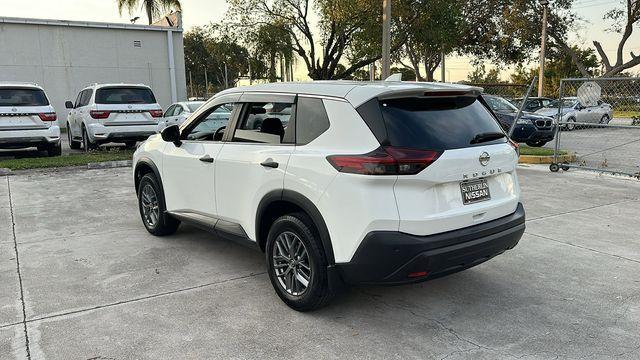 2021 nissan rogue s
