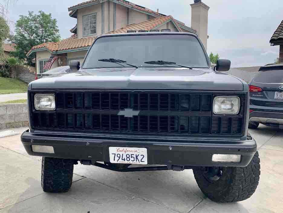 1983 chevrolet k10 pickup grey 4wd automatic