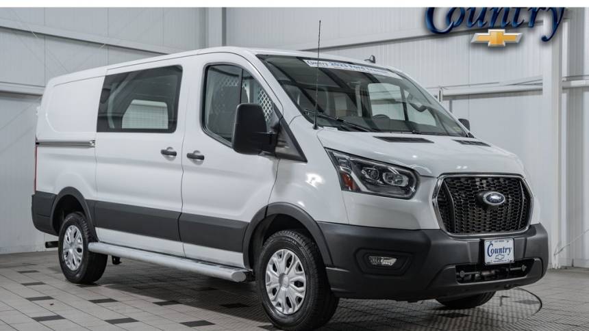 2023 ford transit 250