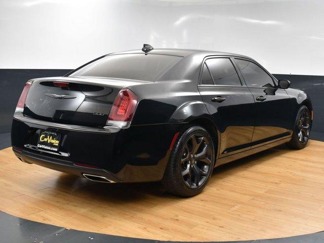 2020 chrysler 300 touring