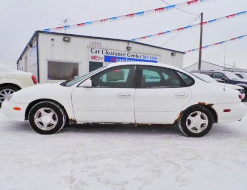 1999 ford taurus se in minnesota