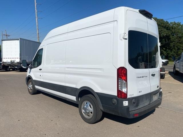 2021 ford transit-250 base