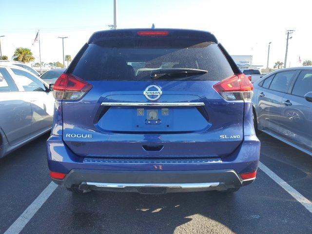 2018 nissan rogue sl