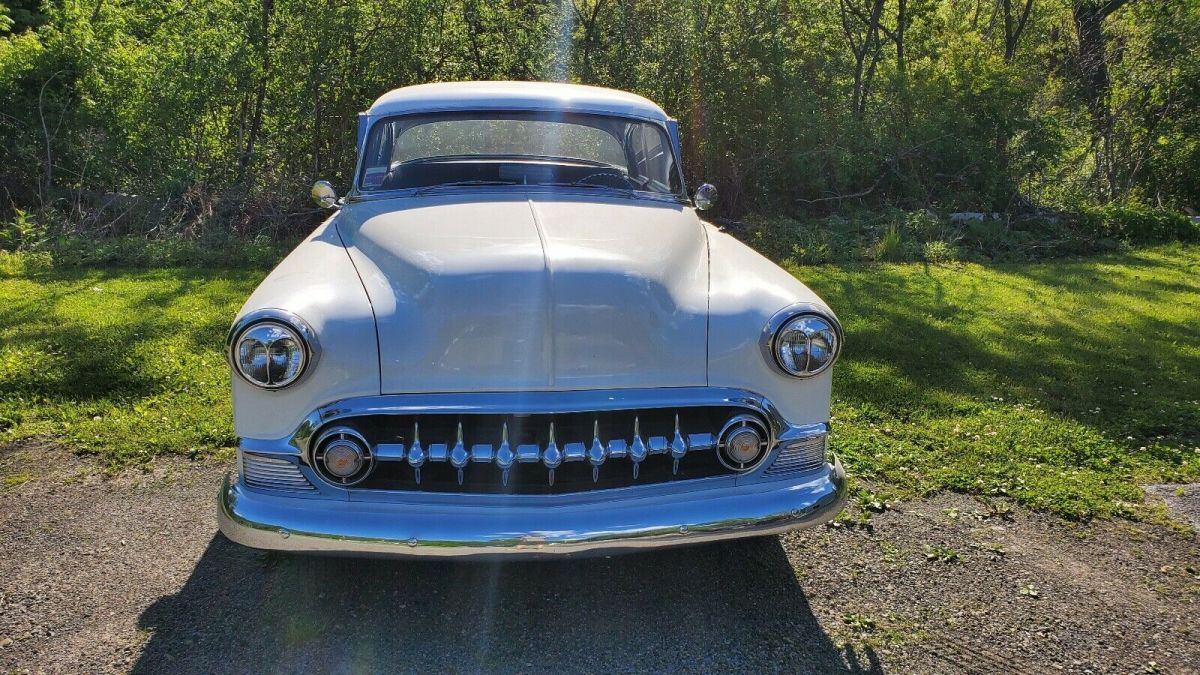 1953 chevrolet bel air sedan white rwd automatic 2 door hardtop