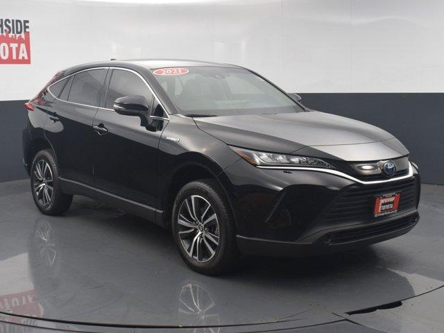 2021 toyota venza le
