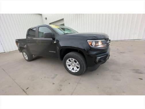 2022 chevrolet colorado lt in devils lake, north dakota