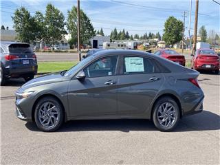 2024 Hyundai Elantra blue