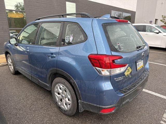 2019 subaru forester base