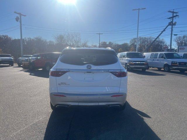 2022 buick enclave premium