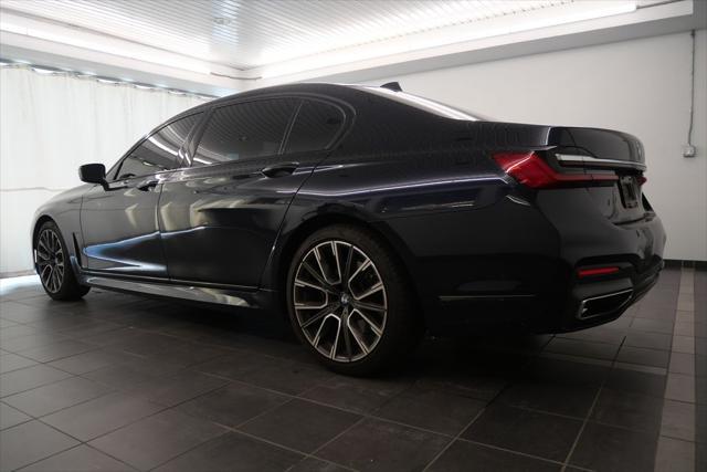 2022 bmw 740 i