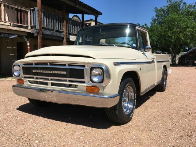 1968 international harvester pick up 1000c