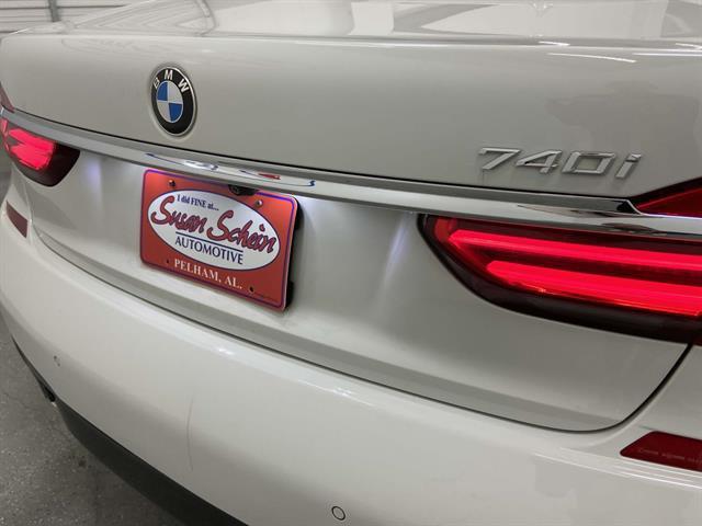 2019 bmw 740 740i