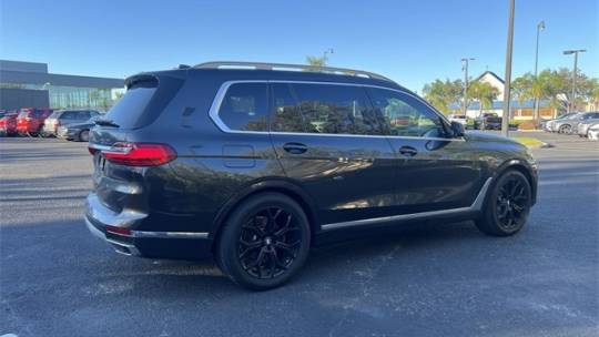 2020 BMW X7