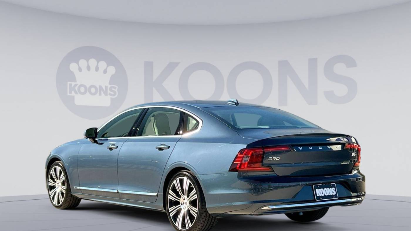 2023 volvo s90 b6 plus