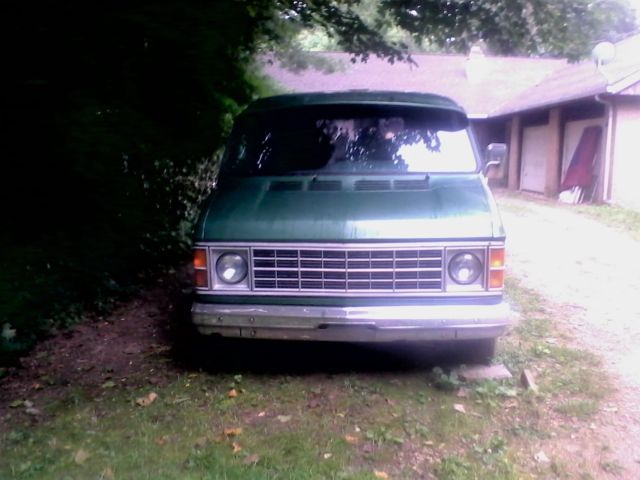 1979 dodge shorty van