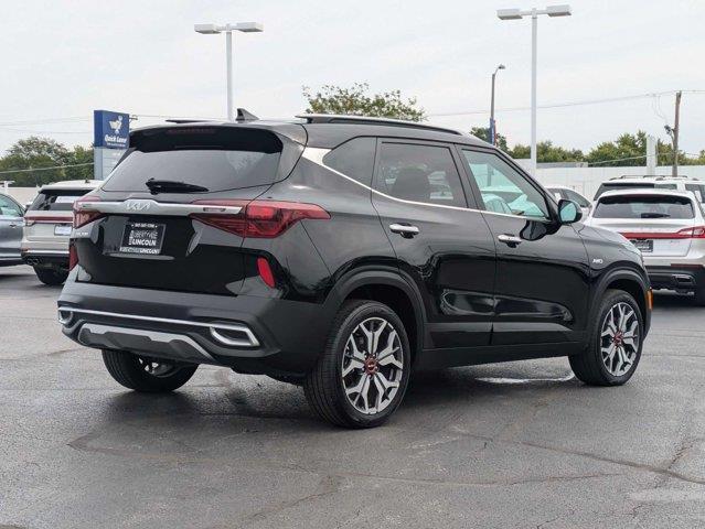 2022 kia seltos sx