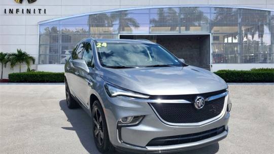 2024 buick enclave essence
