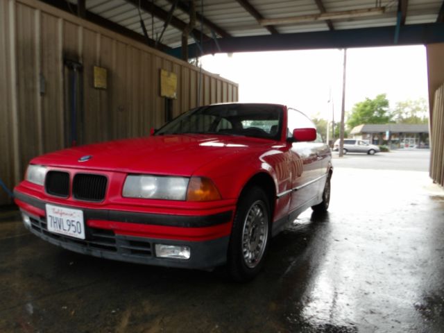 1993 bmw 325is base coupe 2-door 2.5l