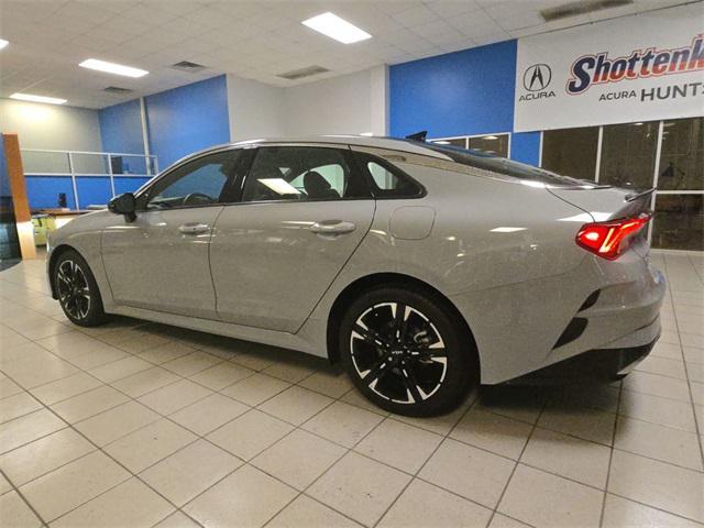 2023 kia k5 gt-line
