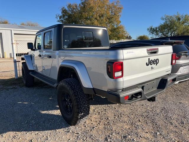 2022 jeep gladiator sport