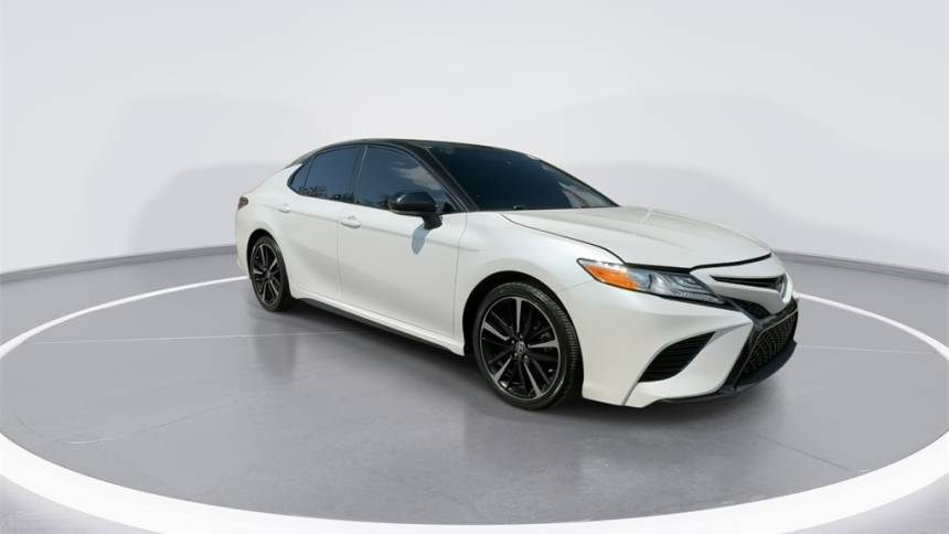 2020 toyota camry xse