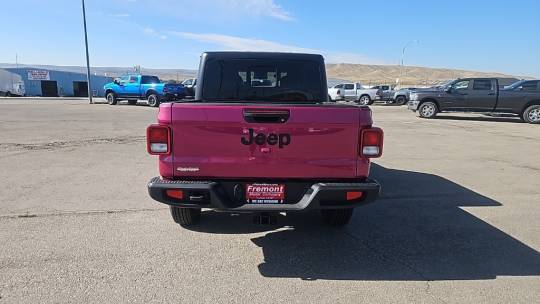 2024 Jeep Gladiator