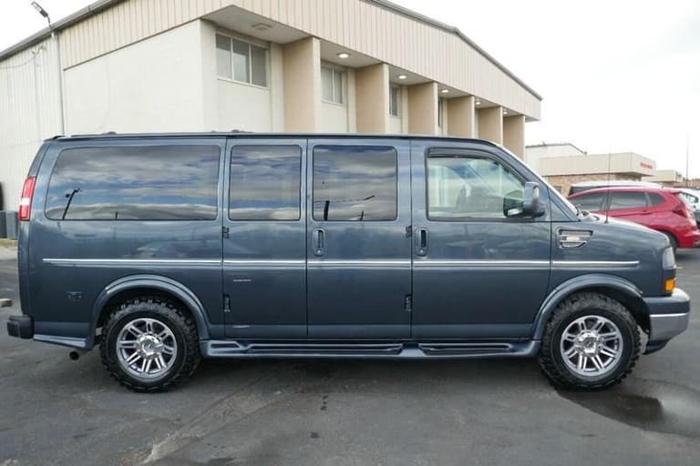 2020 gmc savana 2500 cargo regular van 3d in schererville, indiana