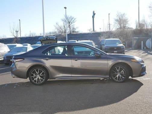 2022 toyota camry in northwoods, illinois