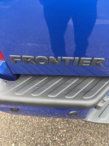 2015 nissan frontier pro-4x in sterling heights, michigan
