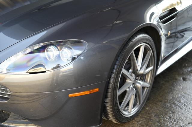 2012 aston martin v8 vantage base