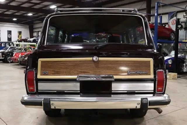 1990 jeep grand wagoneer 142456 miles black cherry pearl jeep 360 v8 automatic