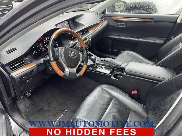 2013 lexus es 300h base