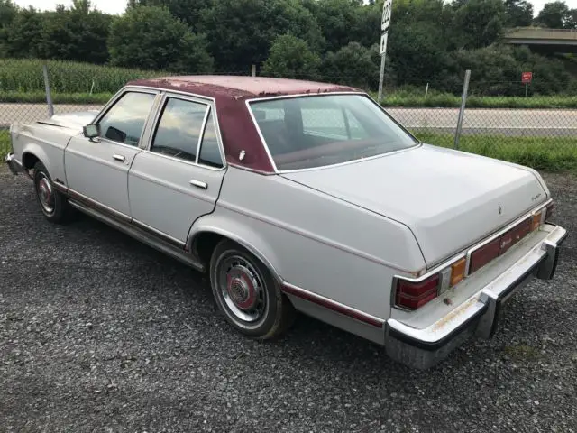 1977 ford granada with a 351 windsor v8 only 98,000 miles engines runs well