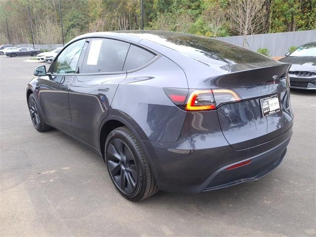 2024 tesla model y long range